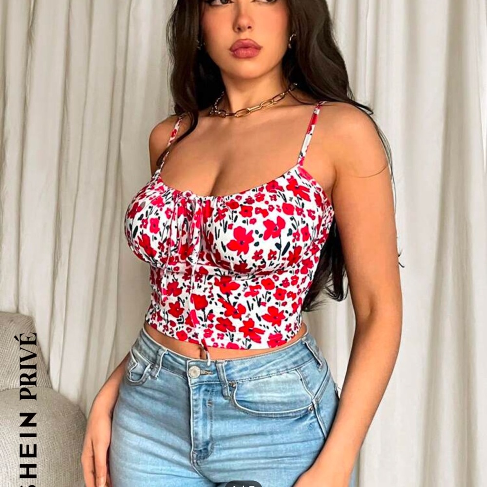 Privé Ladies' Floral Print Crop Cami Top Perfect For An Elegant Occasion